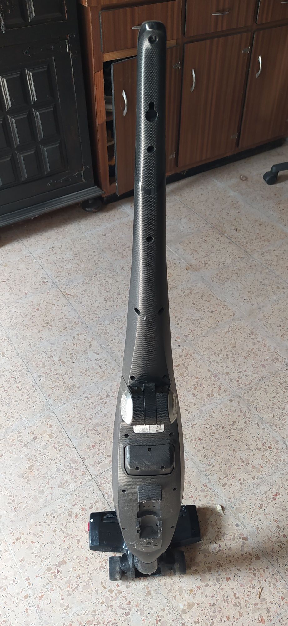 Aspirador vertical Hoover