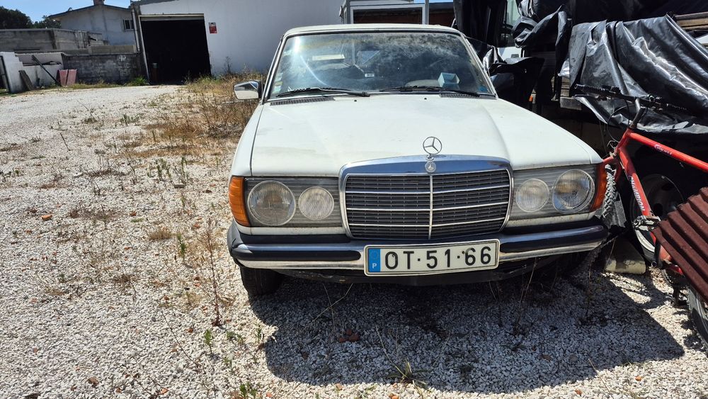 Mercedes 300d PARA RESTAURO ou peças