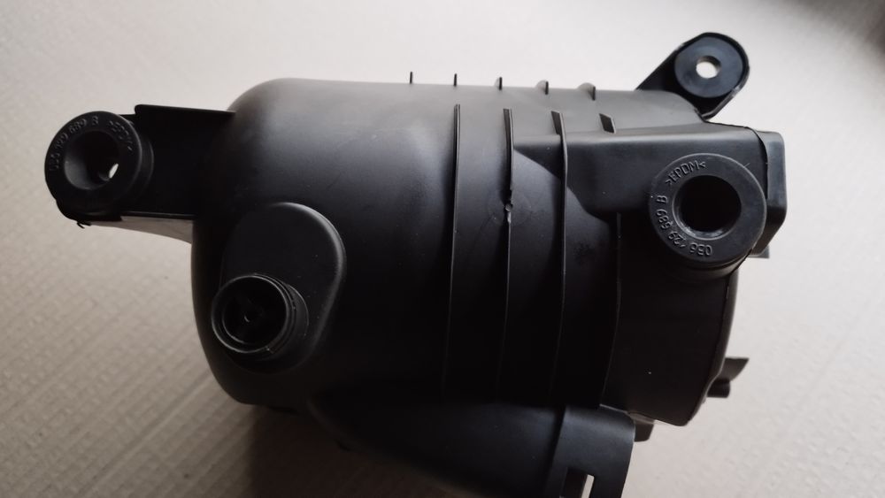 Корпус повітряного фільтра Borsehung B12845 +фільтр