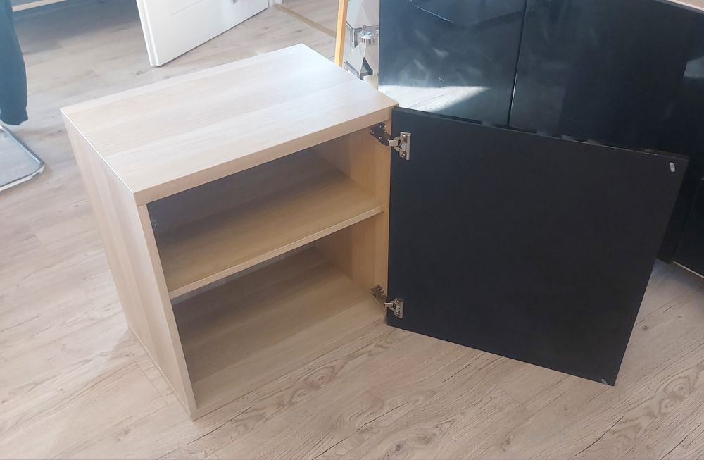 Szafka do powieszenia ikea