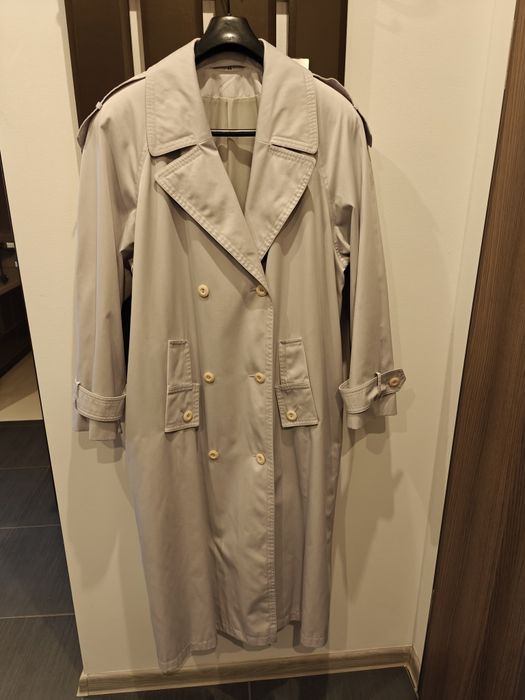 Płaszcz damski, lekki,