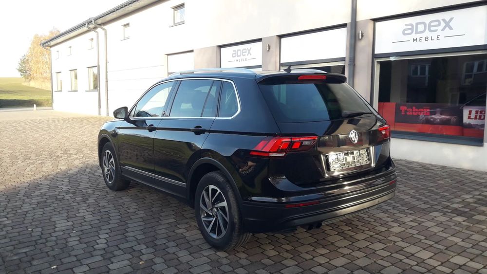 Volkswagen Tiguan 1,4TSi 125KM Navi Kamery RADAR 2xPDC 2017r 94000 km