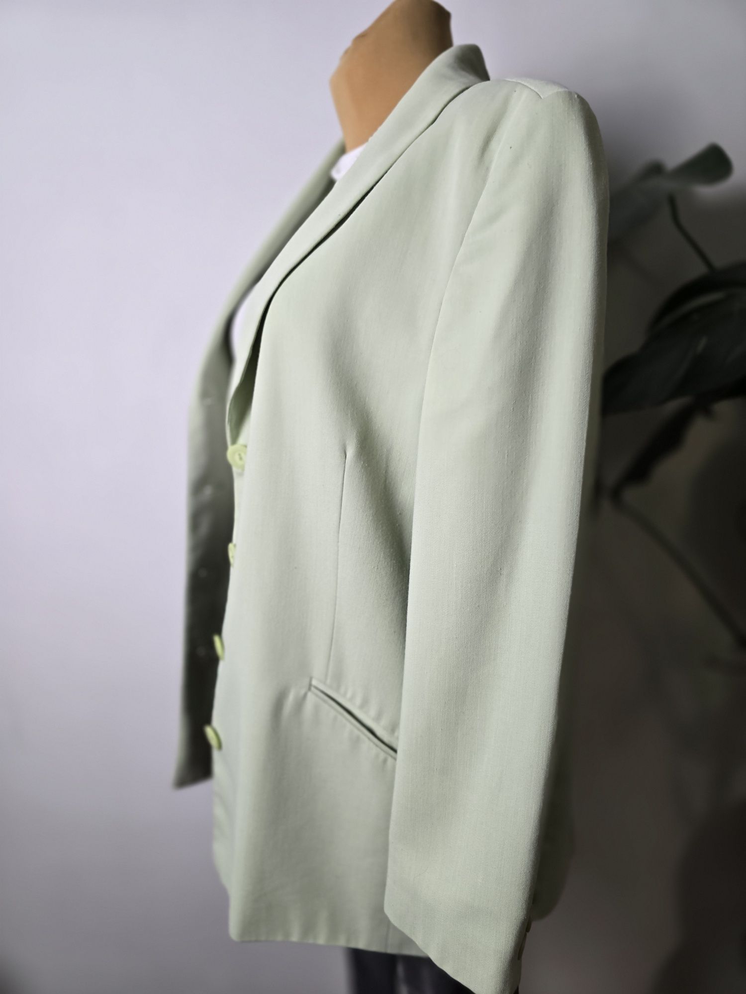 Pistacjowa pastelowa marynarka damska duży rozmiar plus size xl 42