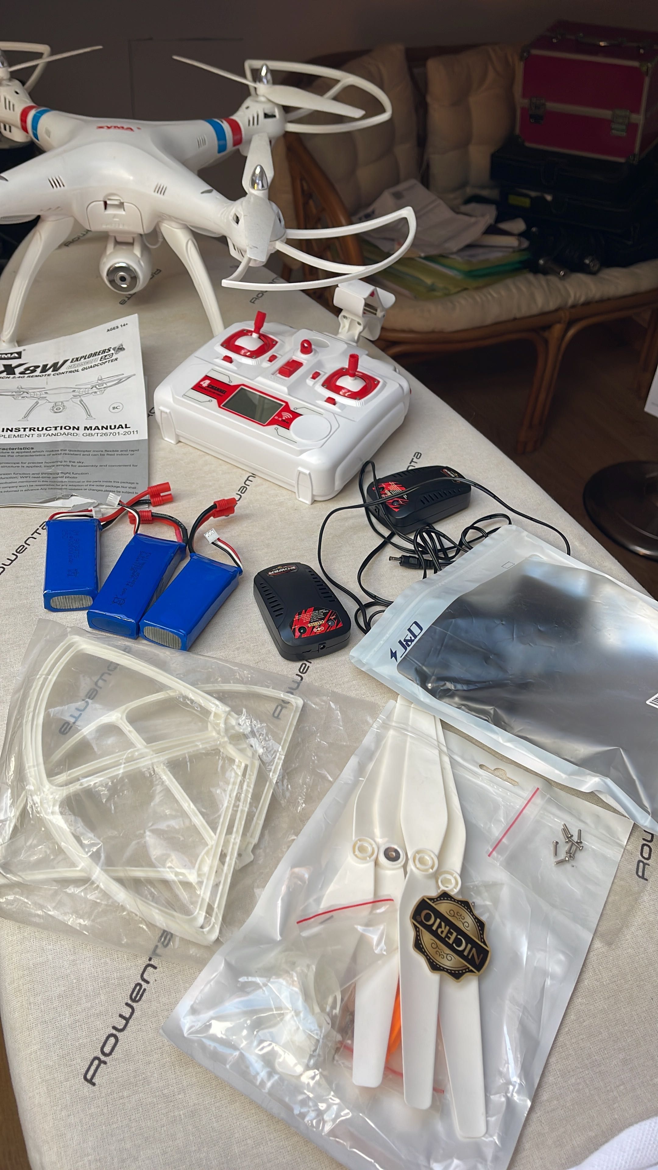 Drone syma x8w como novo