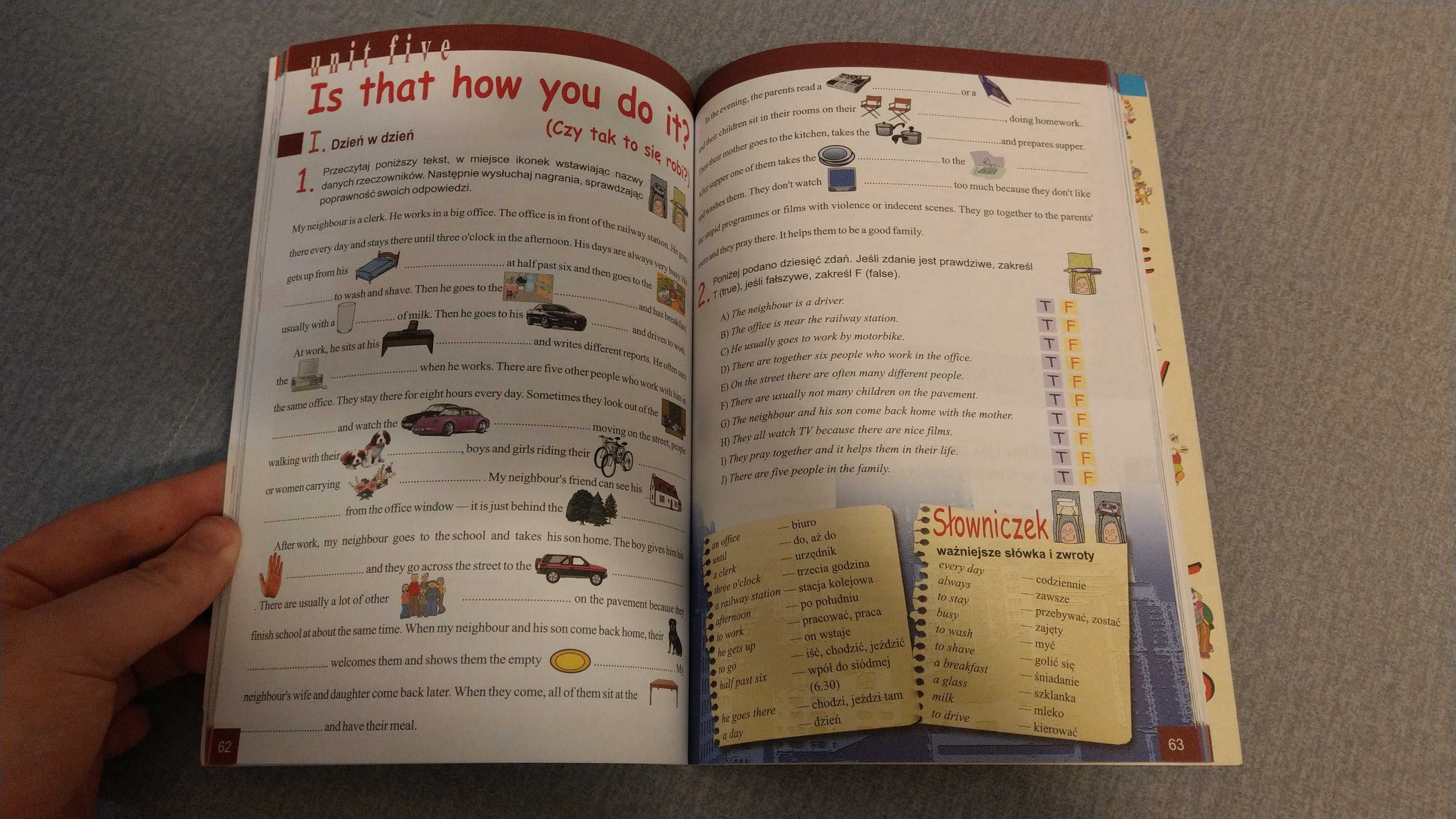 Książka do nauki dla dzieci - "Angielski dla twoich potrzeb"