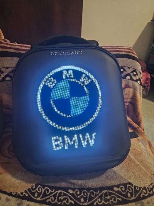 Mochila com animação led