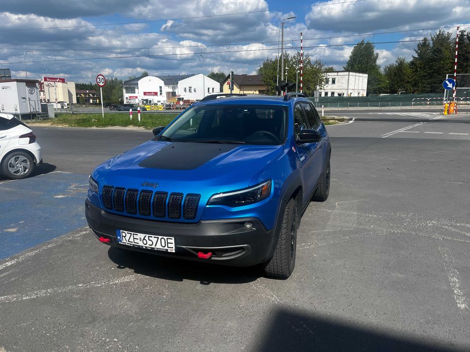 Jeep Cherokee Trailhawk 3.2 V6 2022 r. 4x4 .  LPG . 44 000 km .