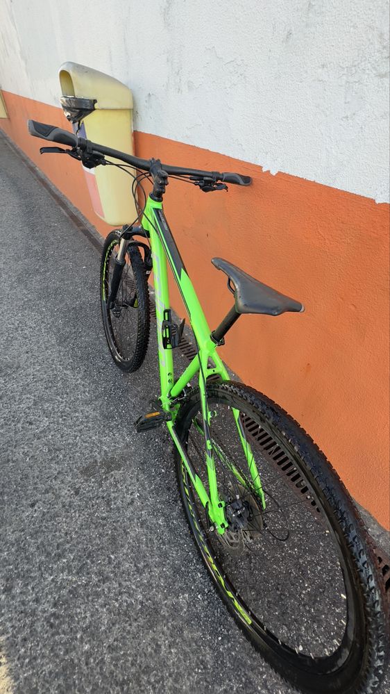 Bicicleta  BTT 29