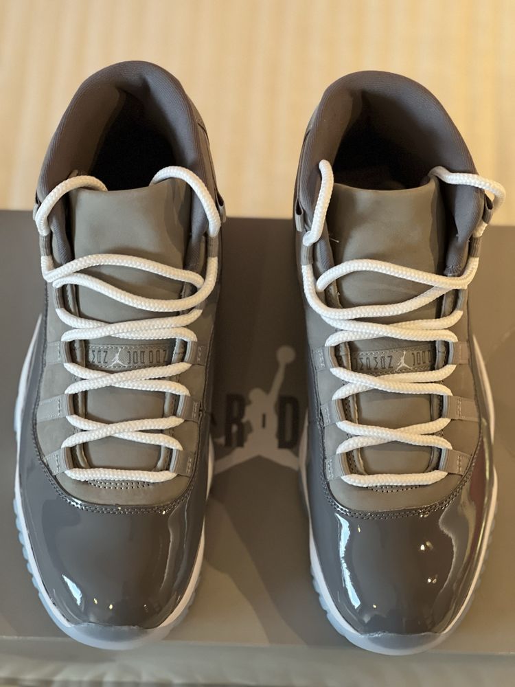 Jordan 11 grey (nowe rozmiar 11.5 / 45.5)