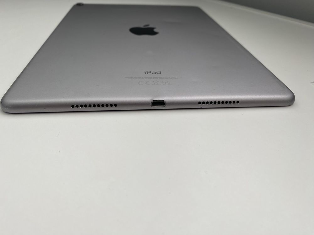 iPad Pro 10.5 запчастини