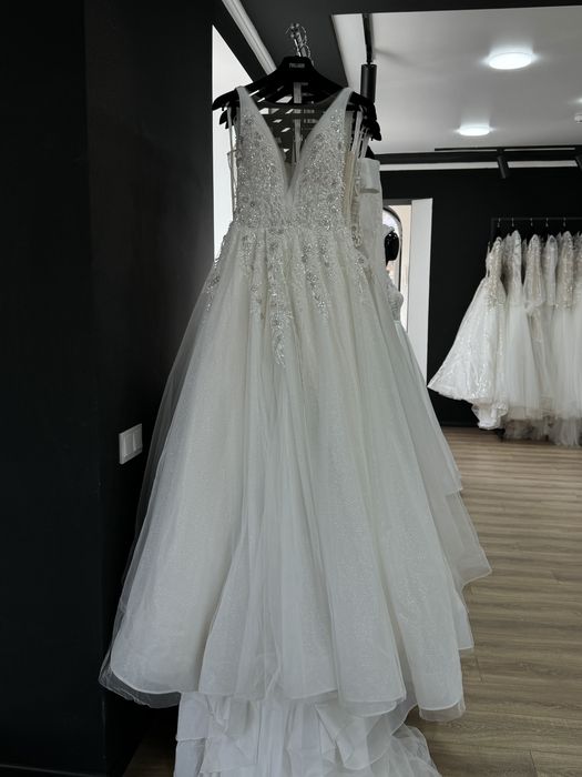 Весільна сукня Pollardi