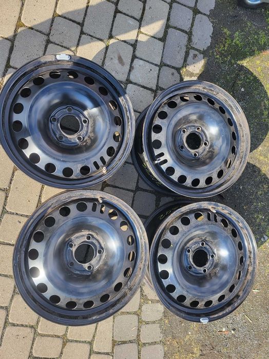 4 Felgi 17 Opel Astra J IV Zafira C Insignia B B 7j 5x115 ET45