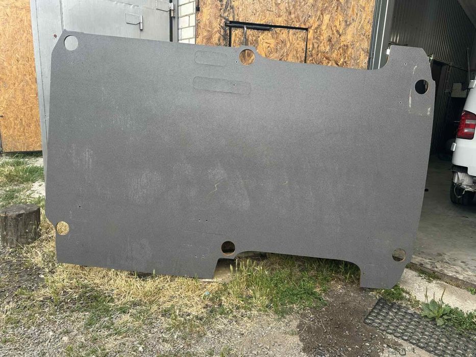 Продам оригінальгу  підлогу на транспортер довга і  коротка база  б