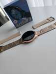 Smartwatch damski z dwoma paskami, pełny komplet