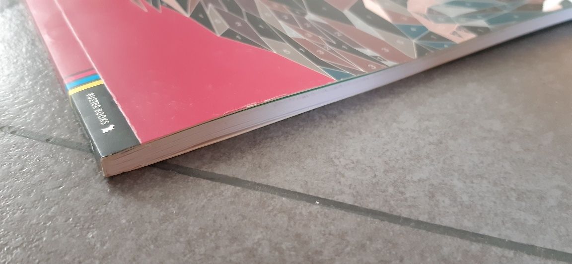 Livro de colorir novo