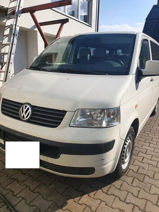Volkswagen T5  Volkswagen T5 1.9 tdi  rp 2005 9 -osobowy