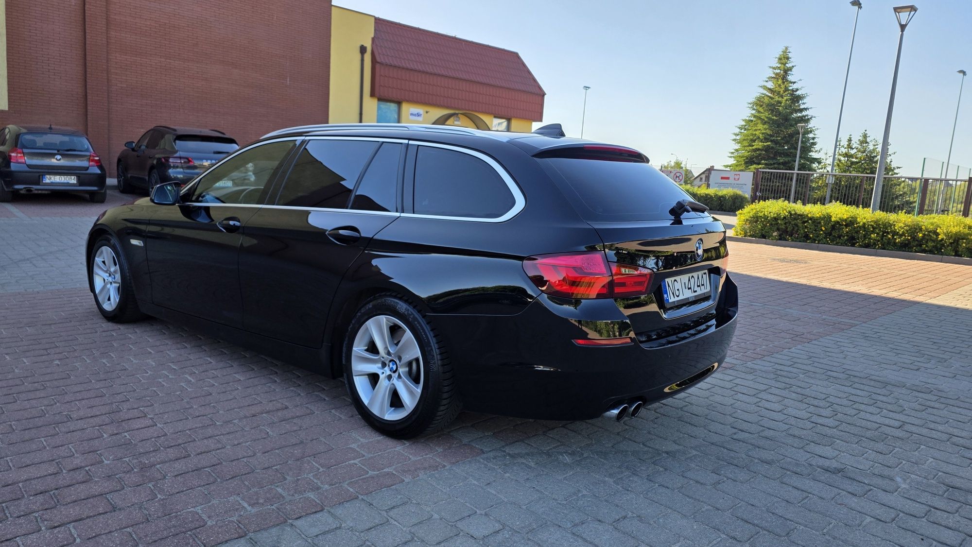 Bmw 5 f11 rok 2011 silnik 2.0 diesel doinwestowana ładna zamiana