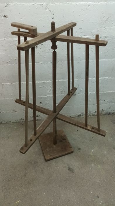 Dobadoura em madeira