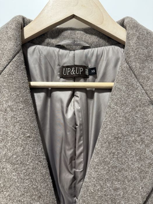 утеплене жіноче пальто кокон