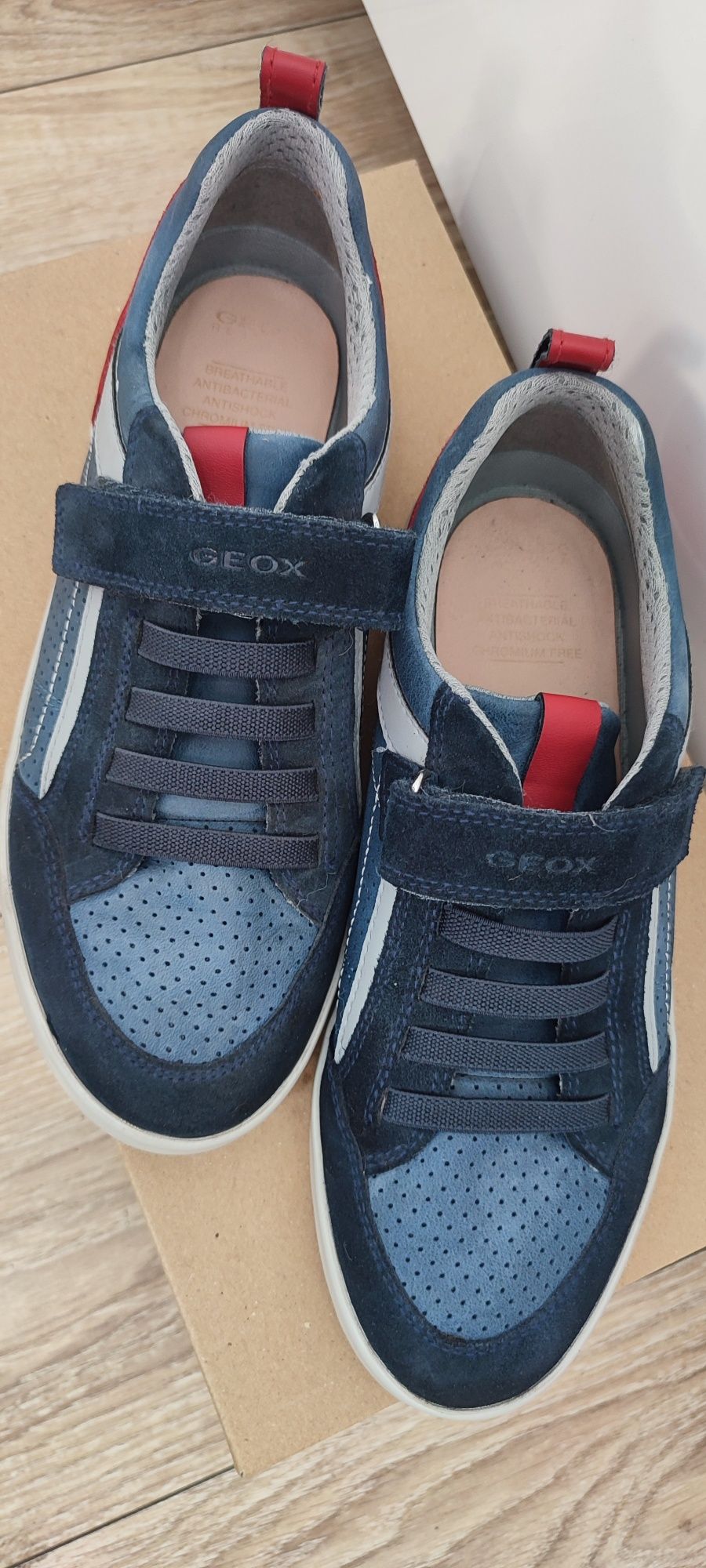 Geox buty chłopięce rozmiar 38 skóra naturalna