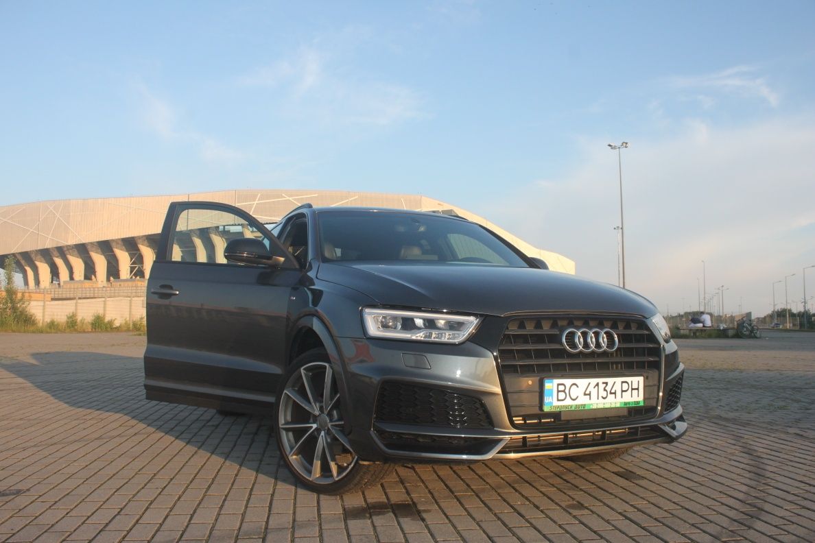 Audi Q3 хороший автомобіль