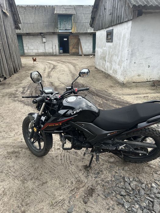 Продам мотоцикл ліфан джр 200