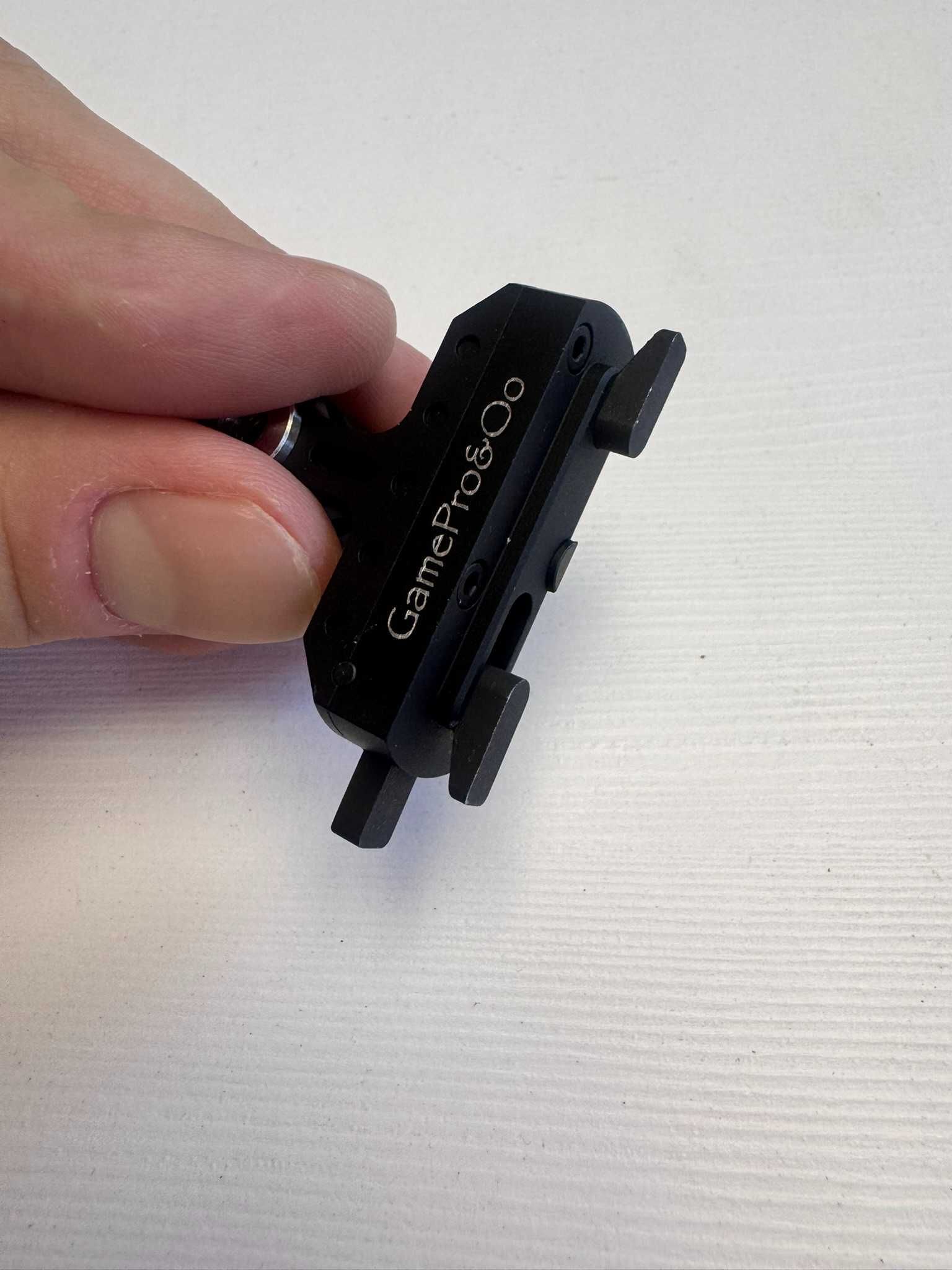 швидкоз'ємне кріплення на M-Lok QD GoPro/DJI