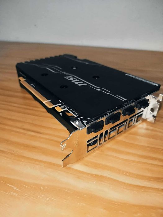 Gráfica GTX 1660 TI