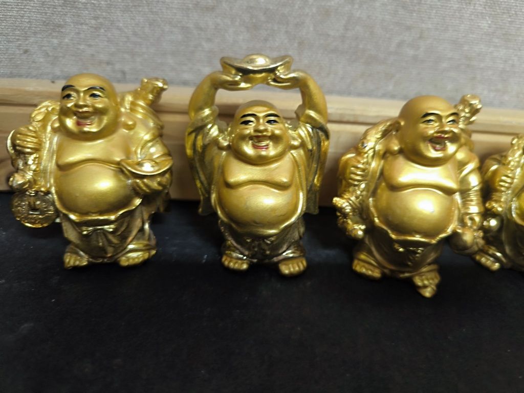 6 Estatuetas Buda Douradas