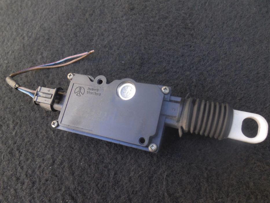 SMART FORTWO SIŁOWNIK ROCKWELL 334250 CENTRALNEGO ZAMKA KLAPY TYŁ CITROEN C3 PLURIEL C5