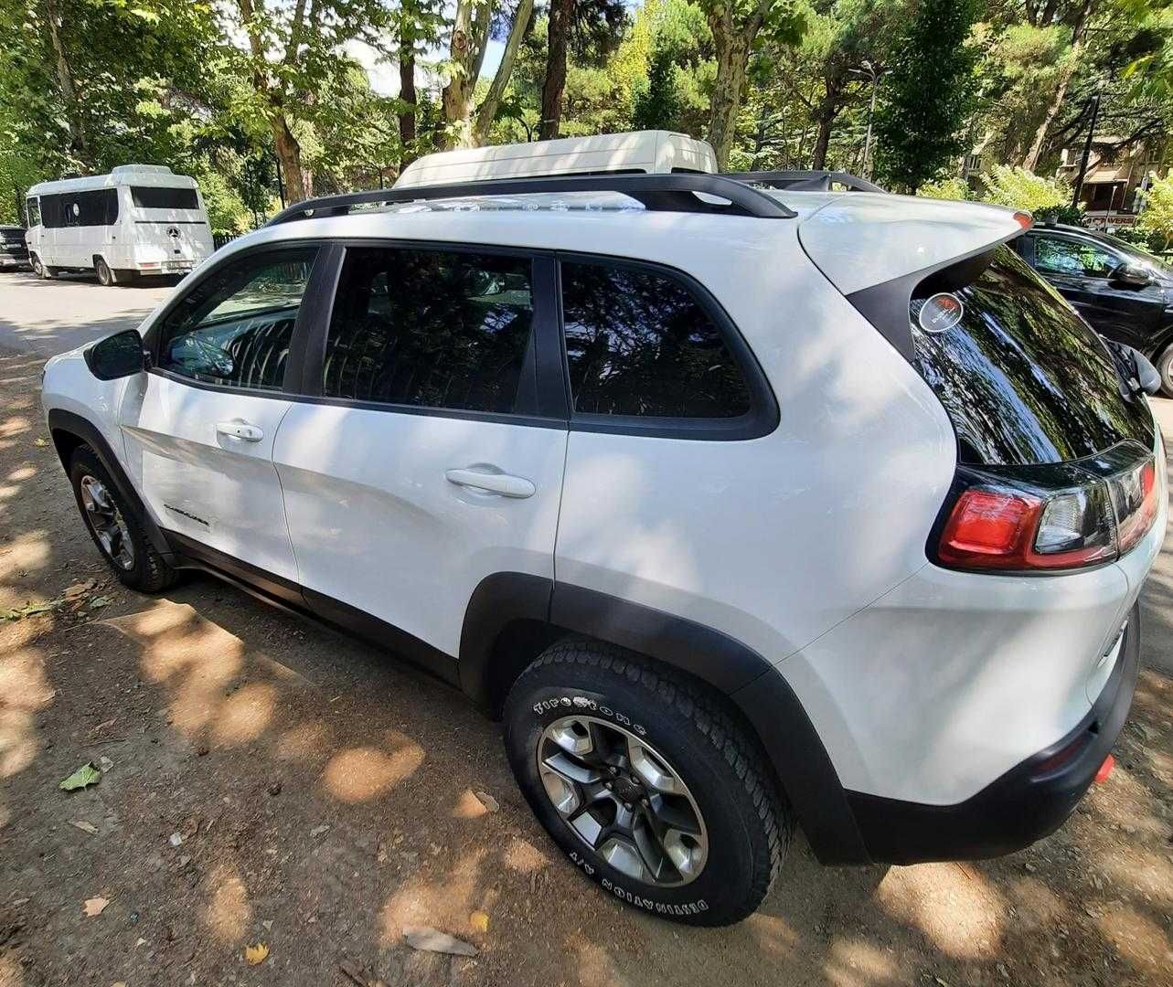 Jeep Cherokee 2019