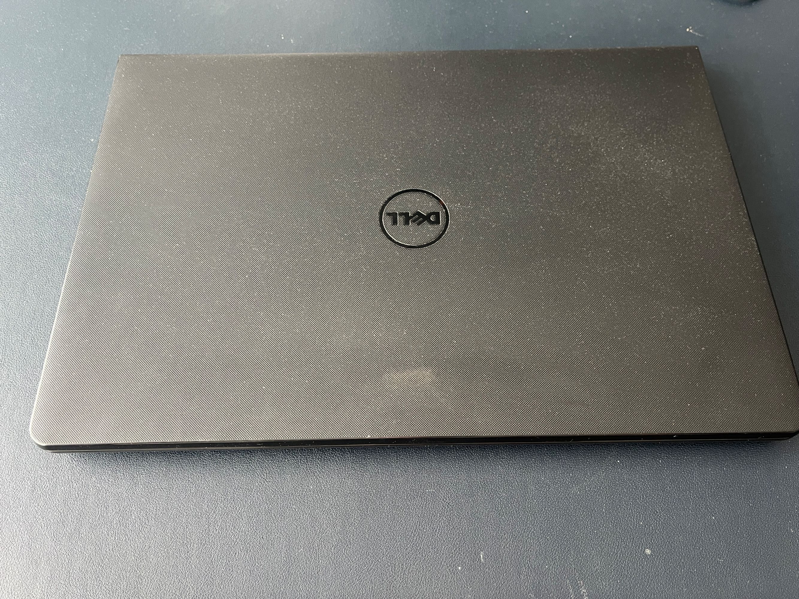 Laptop Dell Inspiron 15 i5-7200U 256gb SSD 8GB RAM