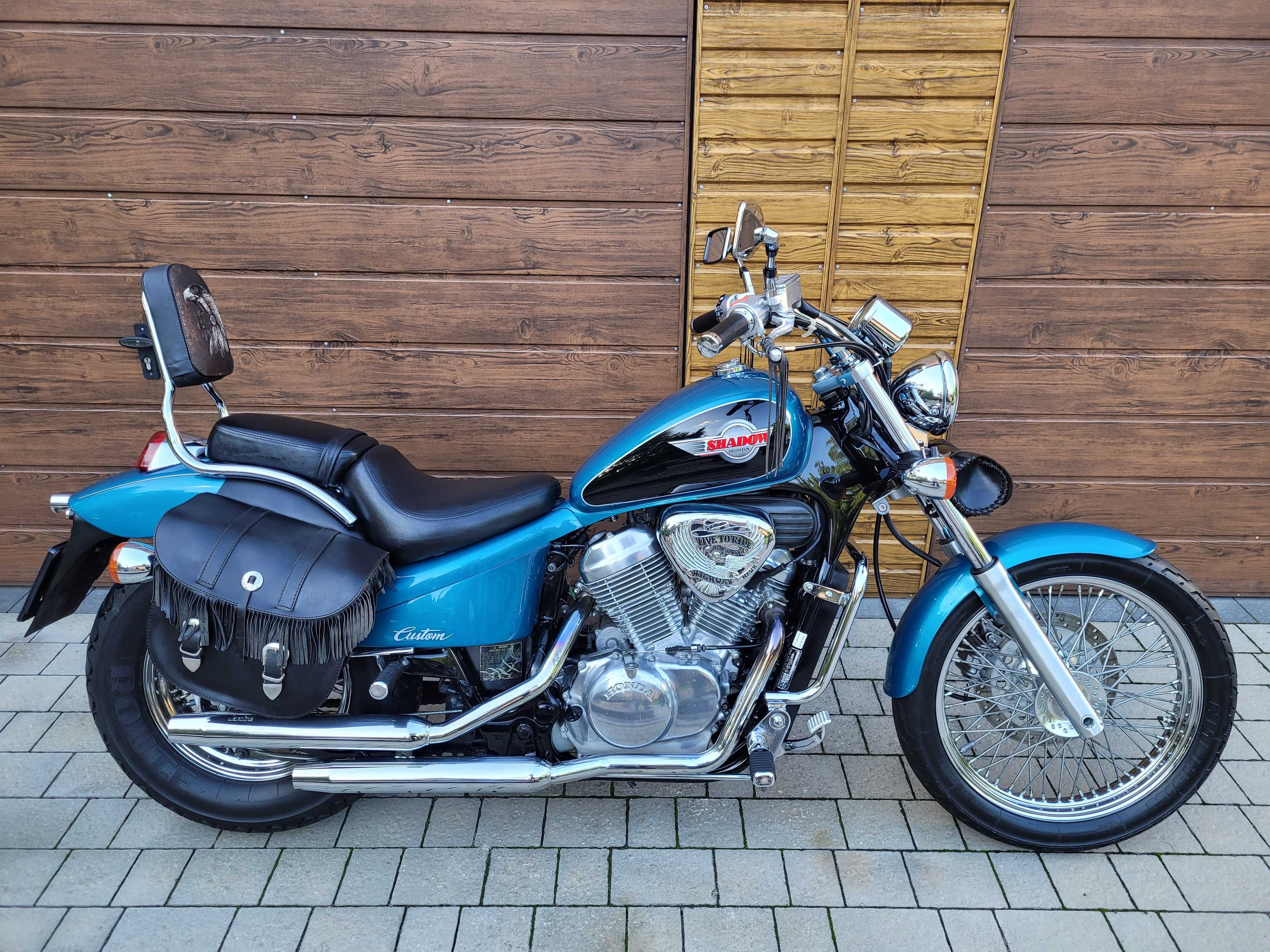 Honda Shadow VT 600 Custom