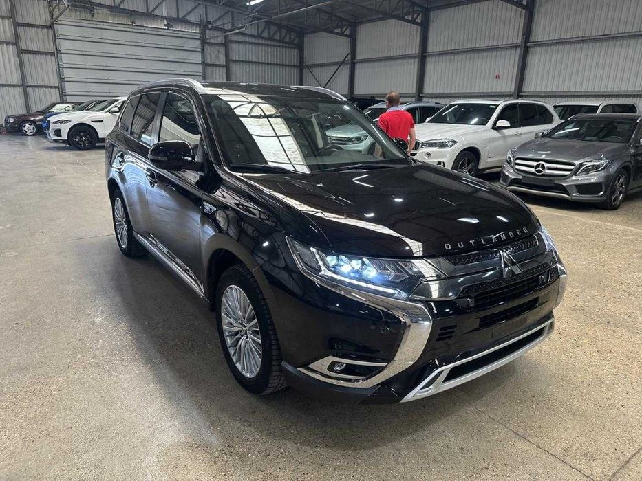 Mitsubishi Outlander 2.4 PHEV 2019