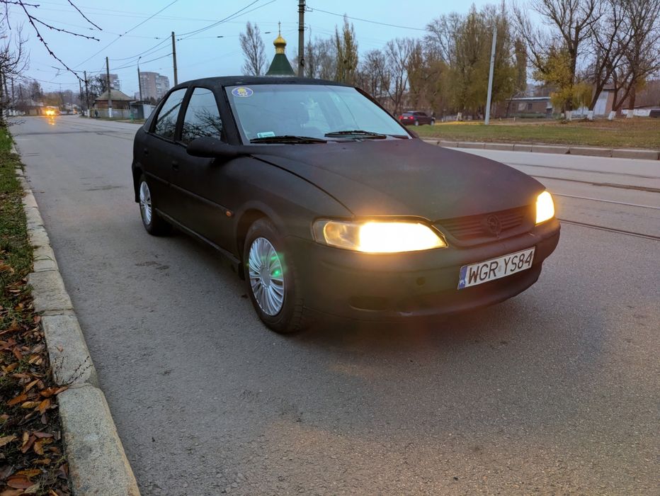 Opel Vectra B 2002г. 2.0 Дизель