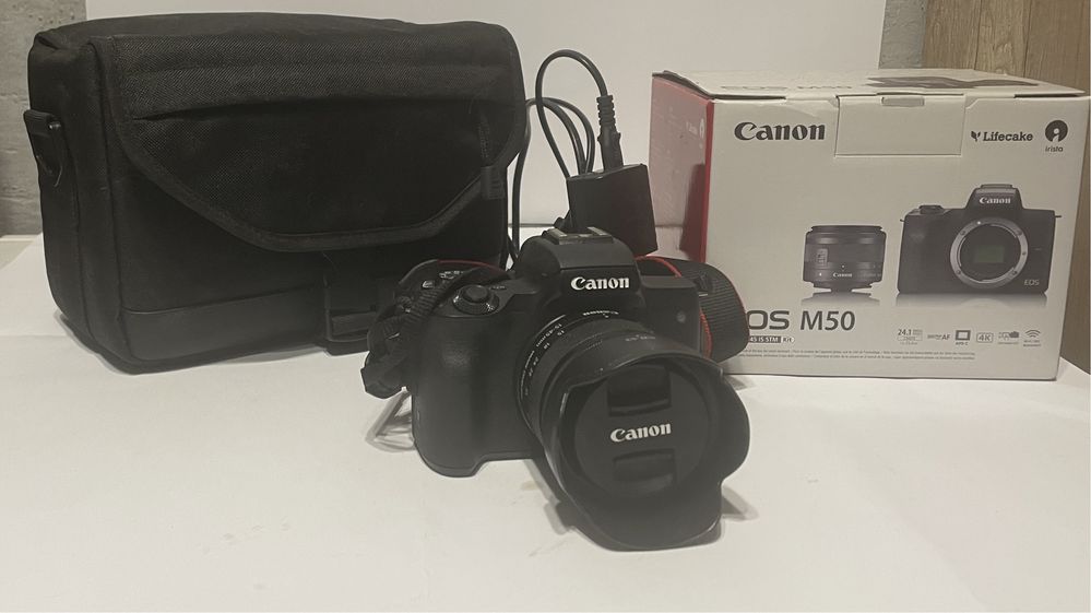 Aparat canon eos m50