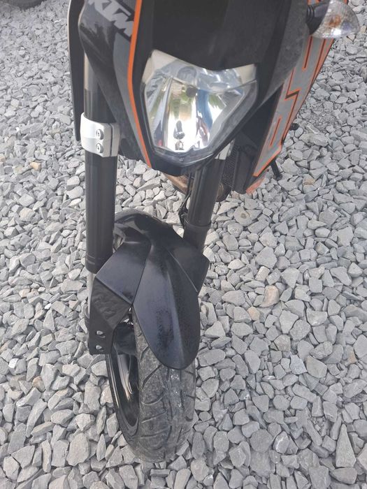 Części KTM Duke 690 Rok 2015