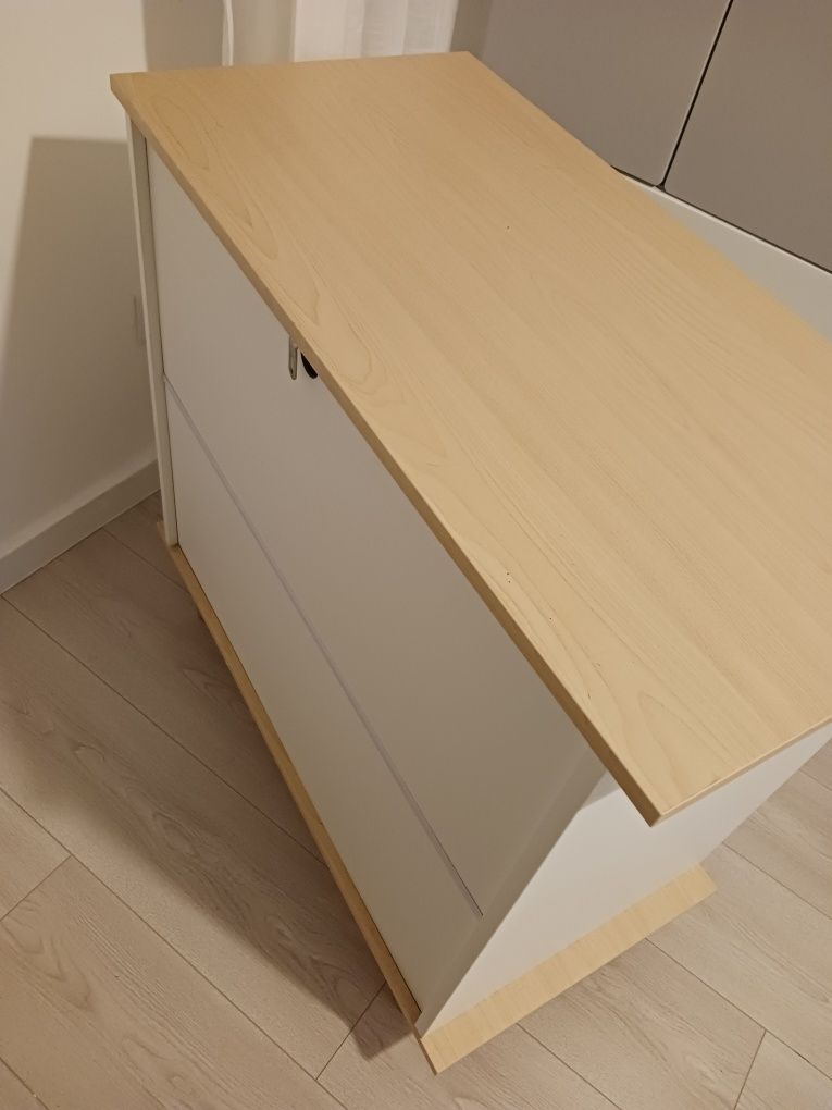 Cómoda / Móvel quarto crianca