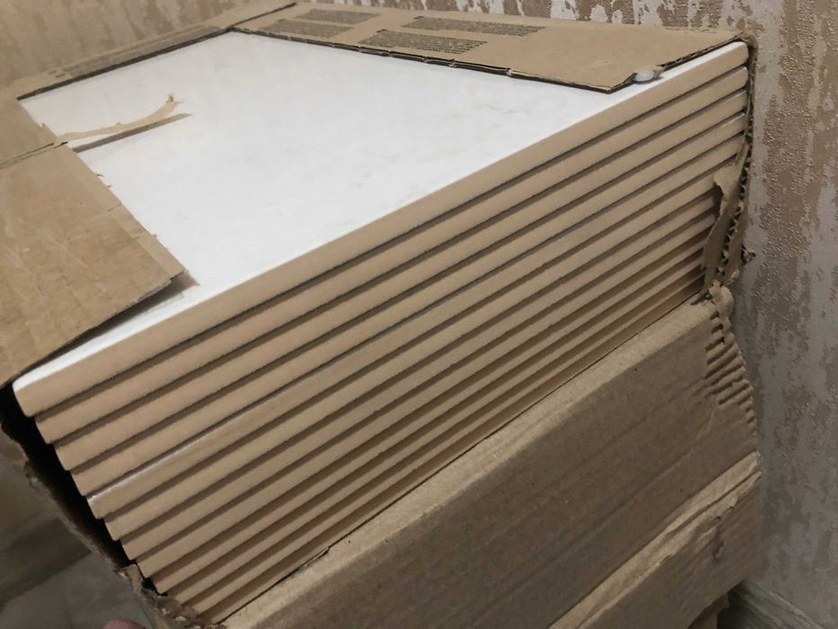 Плитка Cersanit Glam White Glossy 25x40х8 ( Україна )Новая глянцева