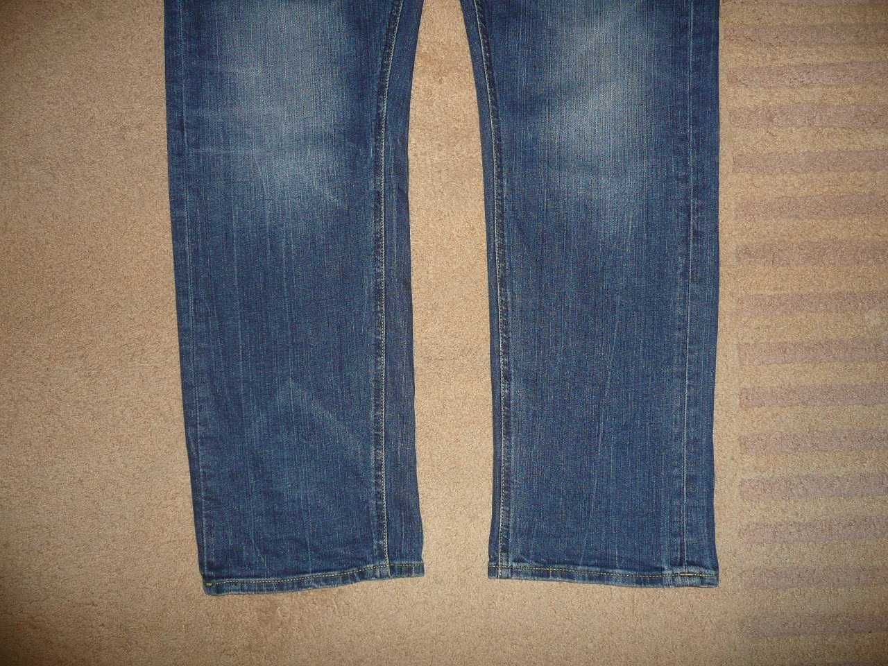 Spodnie dżinsy LEE W36/L32=50/109cm DAREN