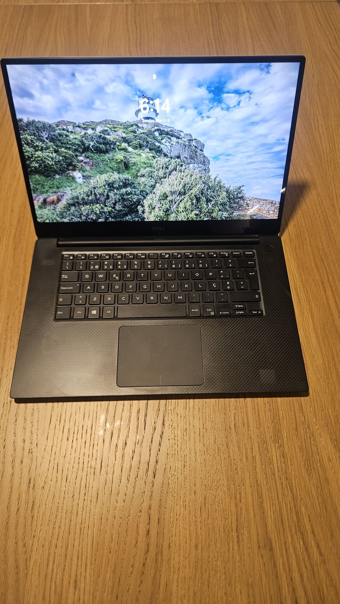 Dell XPS 9570, 15", 4K, i7, 16GB, 512GB - Excelente Estado!