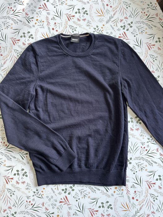 Sweter hugo b dobry stan