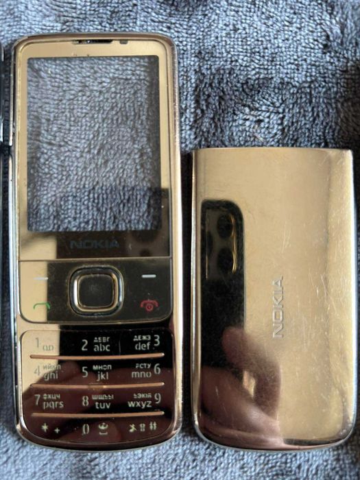 Мобильный телефон Nokia 6700 Classic Gold 18k