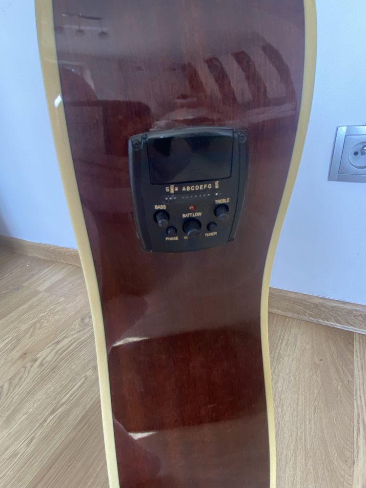 gitara akustyczna