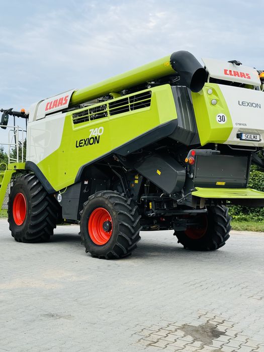 Kombajn zbozowy lexion 740