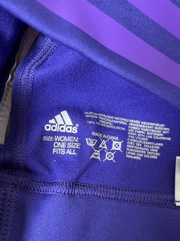 Жіноча спортивна шапочка Adidas