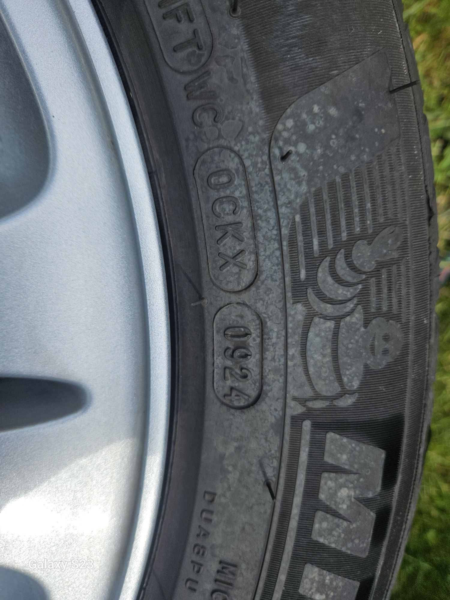 Koła 205/55 R16  5x108 z nowymi oponami MICHELIN PRIMACY 4