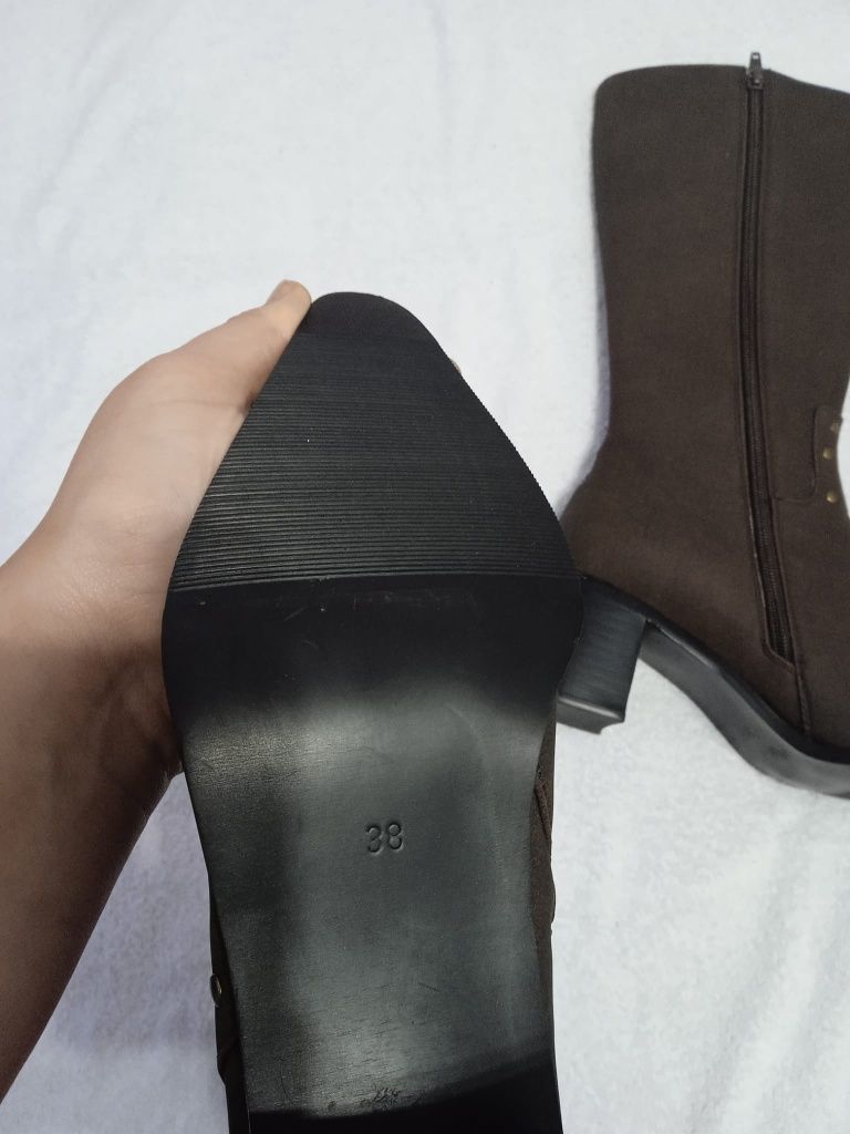 Сапоги итальянские осенние новые чоботи черевики