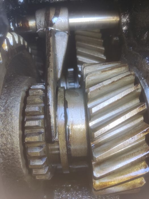 Продам роздатка ЗІЛ 131