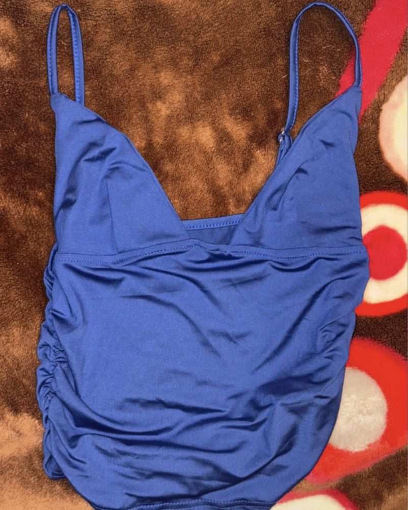 Top decotado da shein